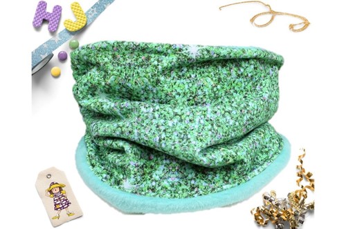 Click to order Age 1-4 Snood Green Glitter now